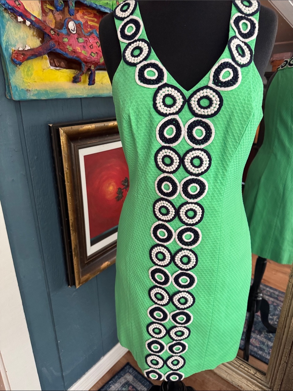Lilly Pulitzer Green Sleeveless Shift Dress with Black and White Circular Trim